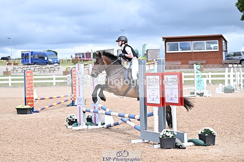 250729-150703-00081 - Clear Round and 60cm