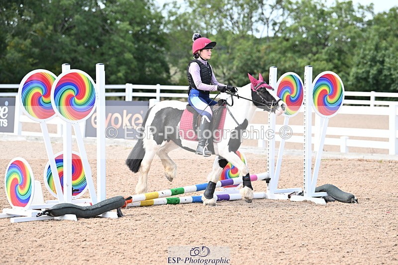 250821B-144611-00860 - Group D - Thomasina