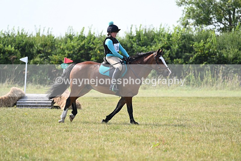 WJ7_7700 - 60cm XC Time 14:21 to 14:47
