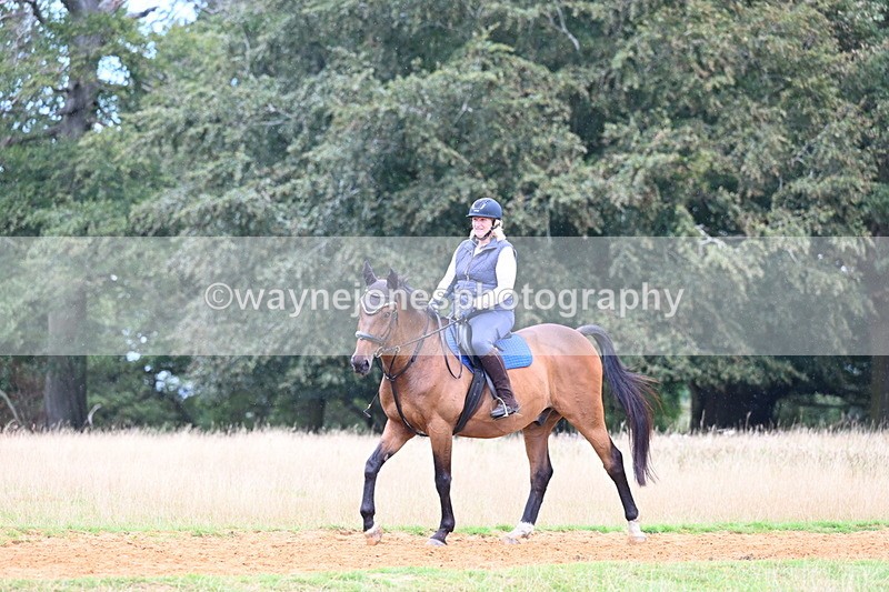 DSC_9097 - Time at Statue 14:33 to 15:10