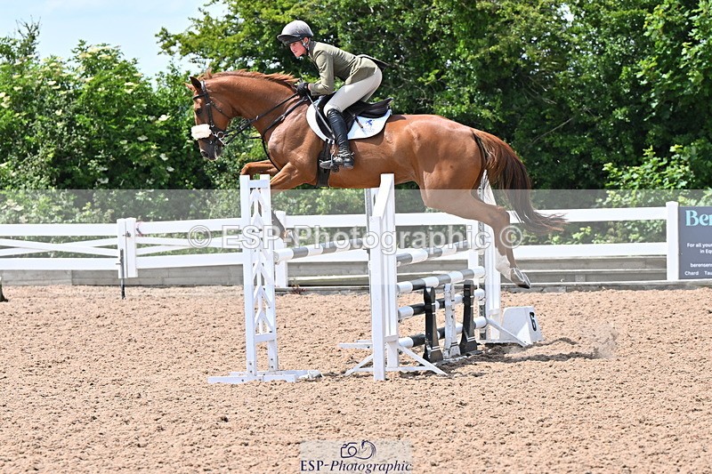 240619A-131845-00253 - Cls 3 Snr 1.05m Open