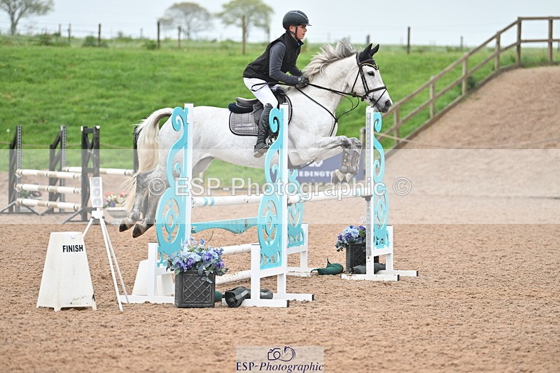 240505A-123145-05097 - Cls 4 Blue Chip Pony Newcomers & 1m Open