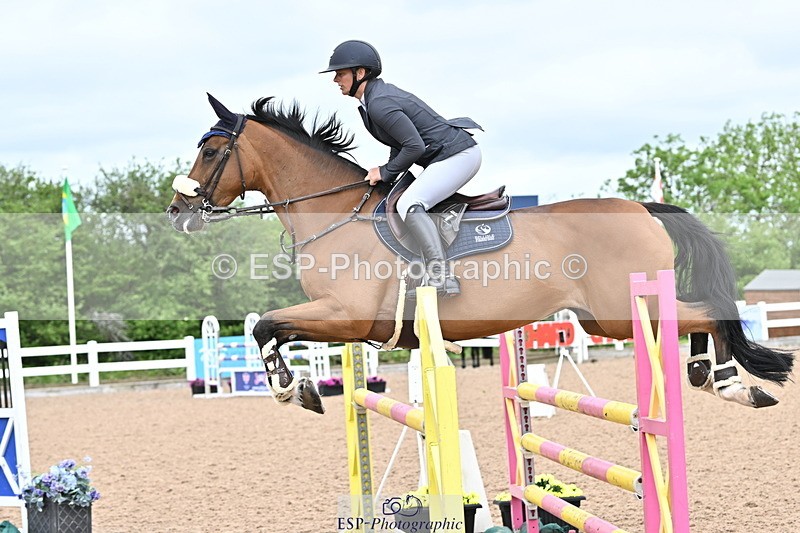 240523A-100420-01438 - Cls 1 Snr 1.05m and 1.10m