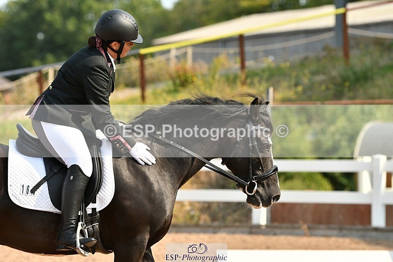 250817-103316-07923 - 169-Amber.HeywoodWalena.Rockocoko