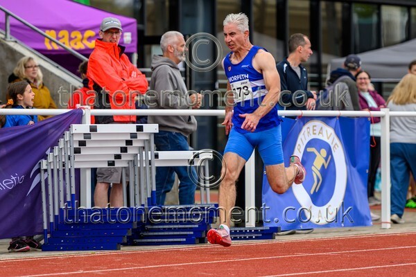 ComMast25-919468 - Track Male Set One