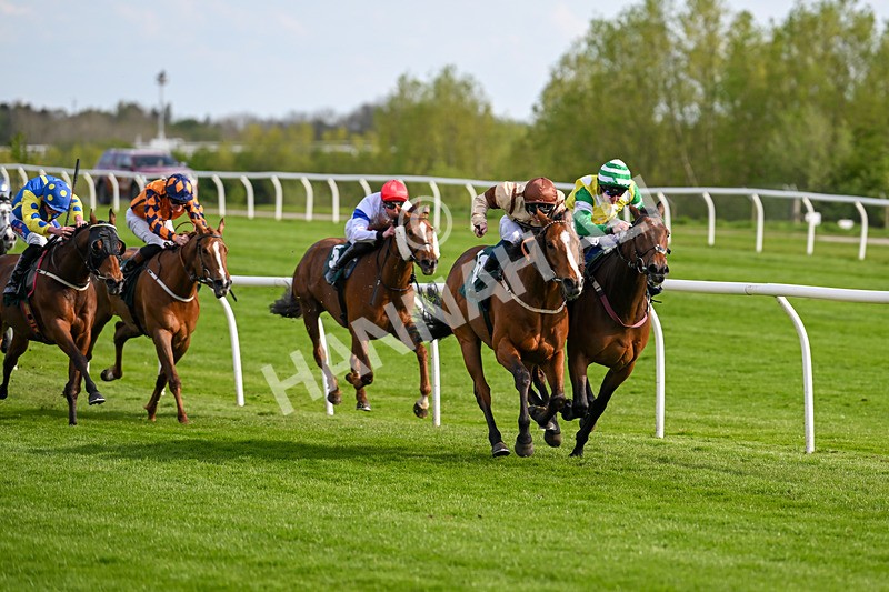 300424-Race 1-Variety Island-2308 - Race 1