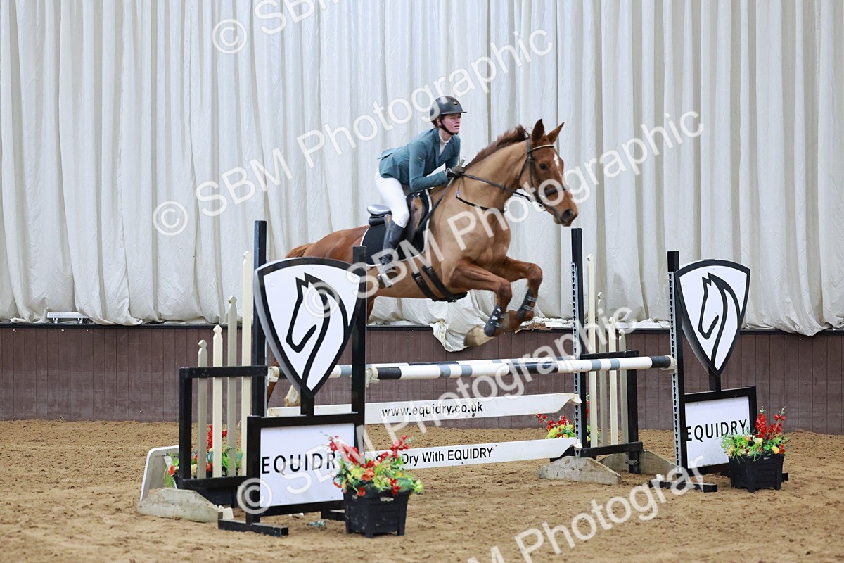 SBM_007574 - Class 24 - Nupafeed Supplements Senior Discovery/ 1m Open