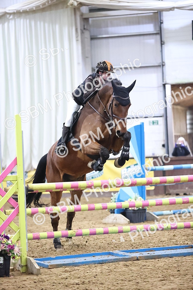 SBM_007598 - Class 23 - Senior Newcomers - 1.10m