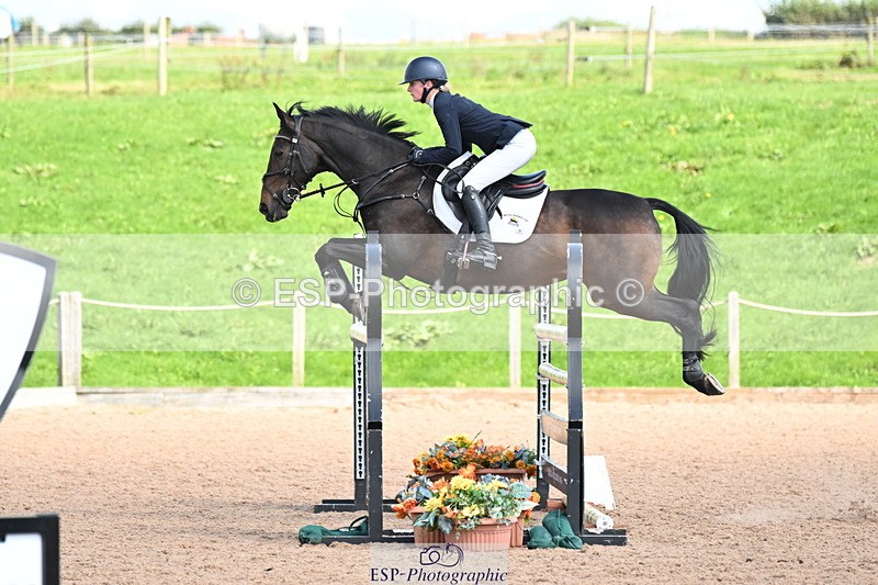 240913A-125221-04439 - Cls 15 Snr Foxhunter