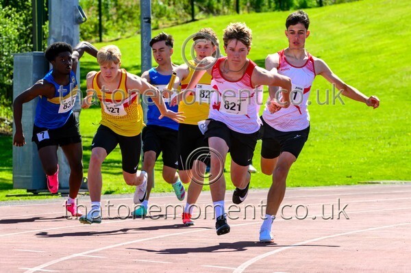 Relays26-920288 - Male Set One