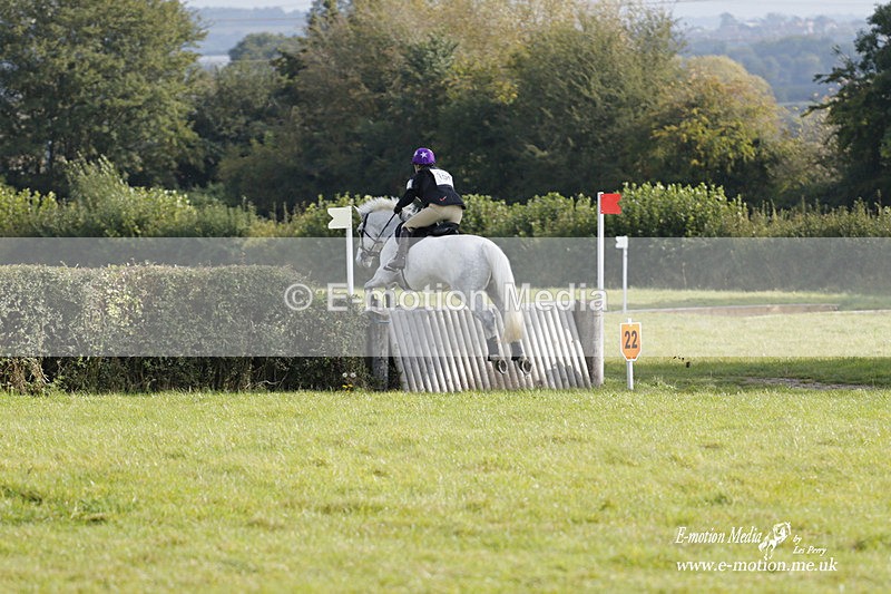  WWHT 171021 2952 - Intermediate (0.90m)  17/10/21