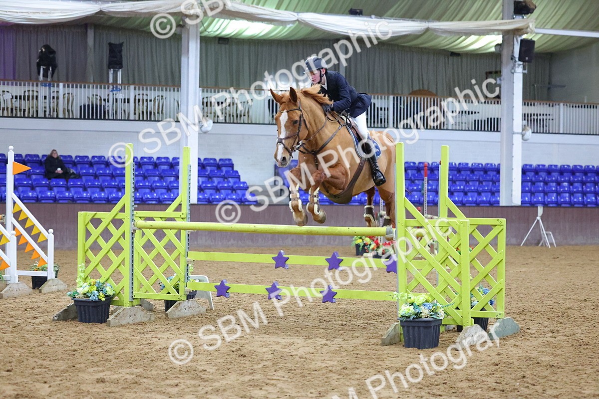 1I0A4714 - Class 9 - Senior Newcomers/ 1.10m Open