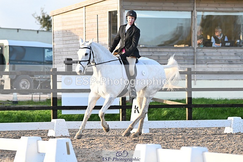 231105-154119-03100 - Cls 4 Novice 24 15.24 to 16.35 break