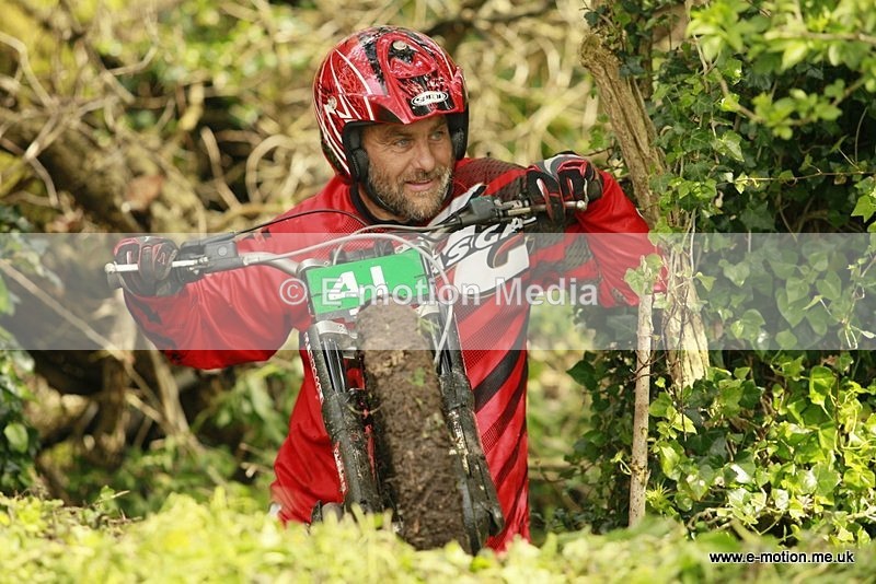 TR 060512-124 - Petit Bot - 06/05/12