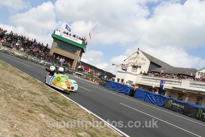 Patrick Giltenane / Aidan Browne Suzuki 2012 / Absol Engineering/Q8 Oil/Bush - Sure Sidecar Race 1