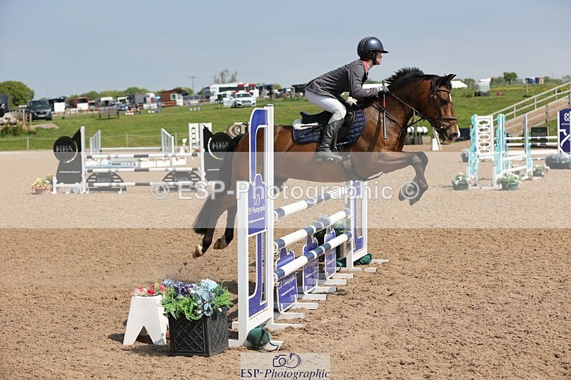 250503-113552-00805 - Cls 8 Pony Newcomers and 1m Open