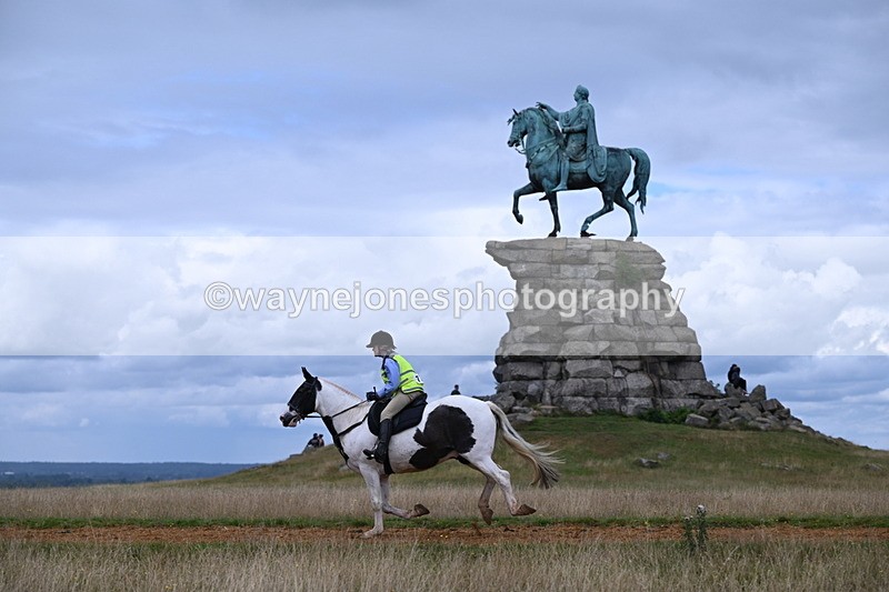 DSC_9085 - Time at Statue 14:33 to 15:10