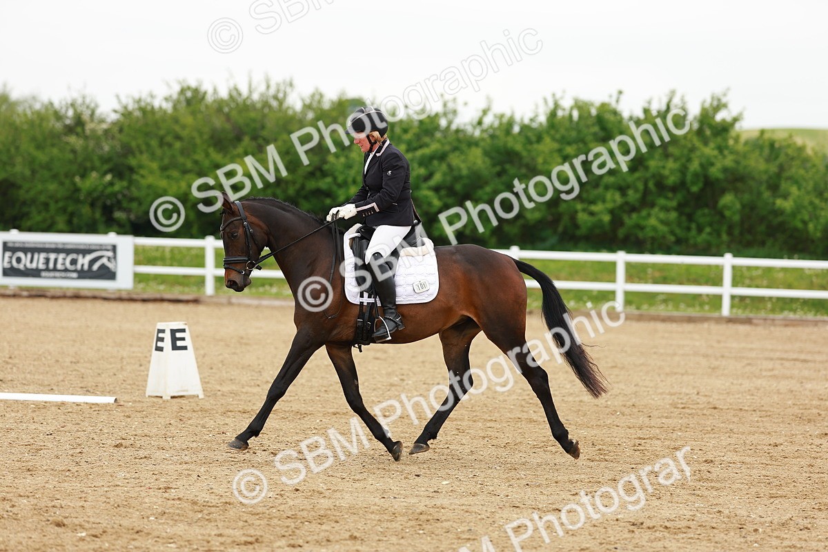 SBM_005372 - Class 16 - Novice 6