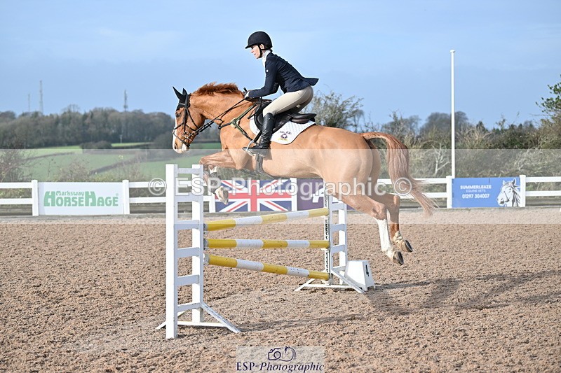 231208A-113709-00537 - Cls 4 Snr 1.05m Open