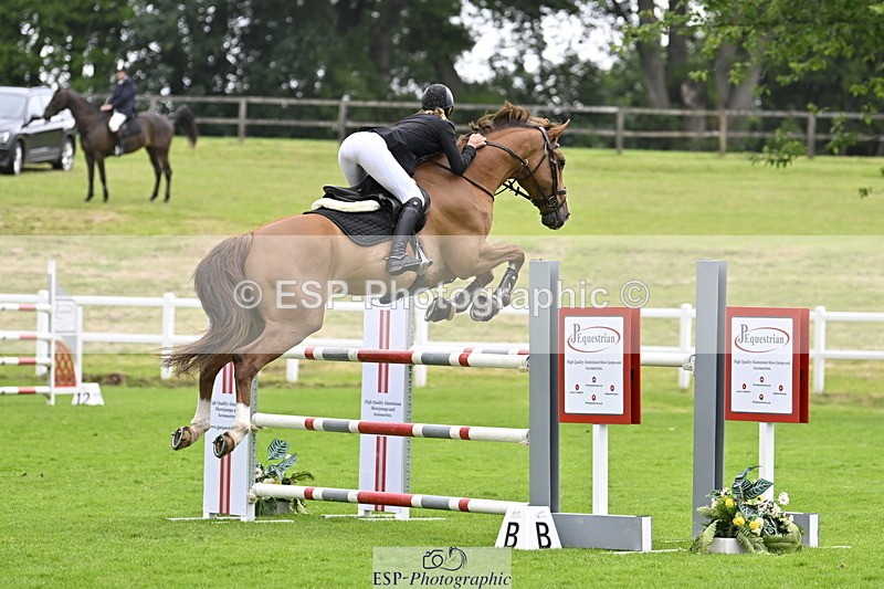 250613A-133338-02261 - Cls 3 Snr Foxhunter