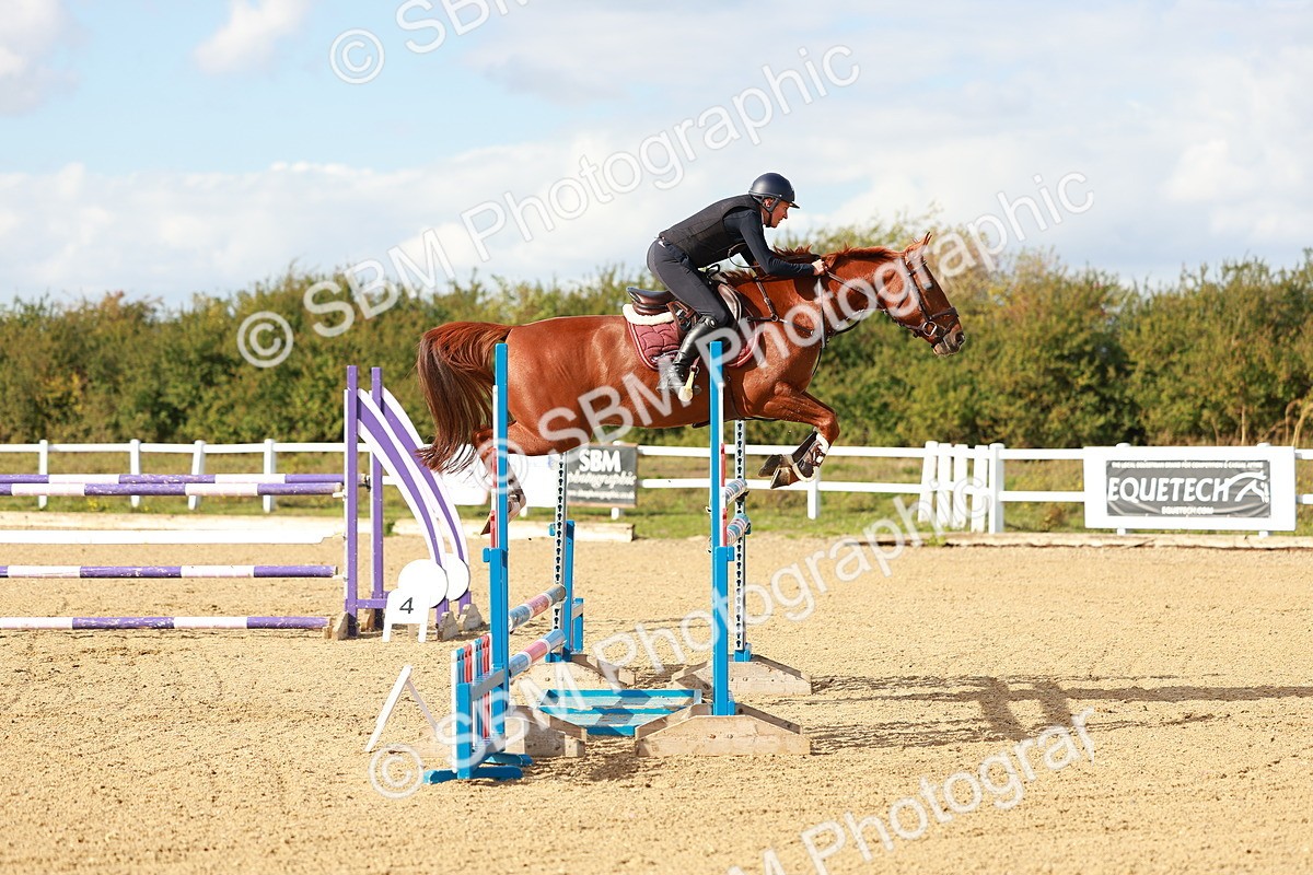 SBM_002038 - Class 5 - Senior Foxhunter - 1.20m