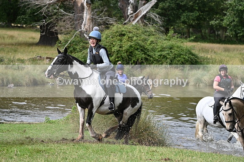 WJ7_1698 - Time at Water 10:48 to 11:13