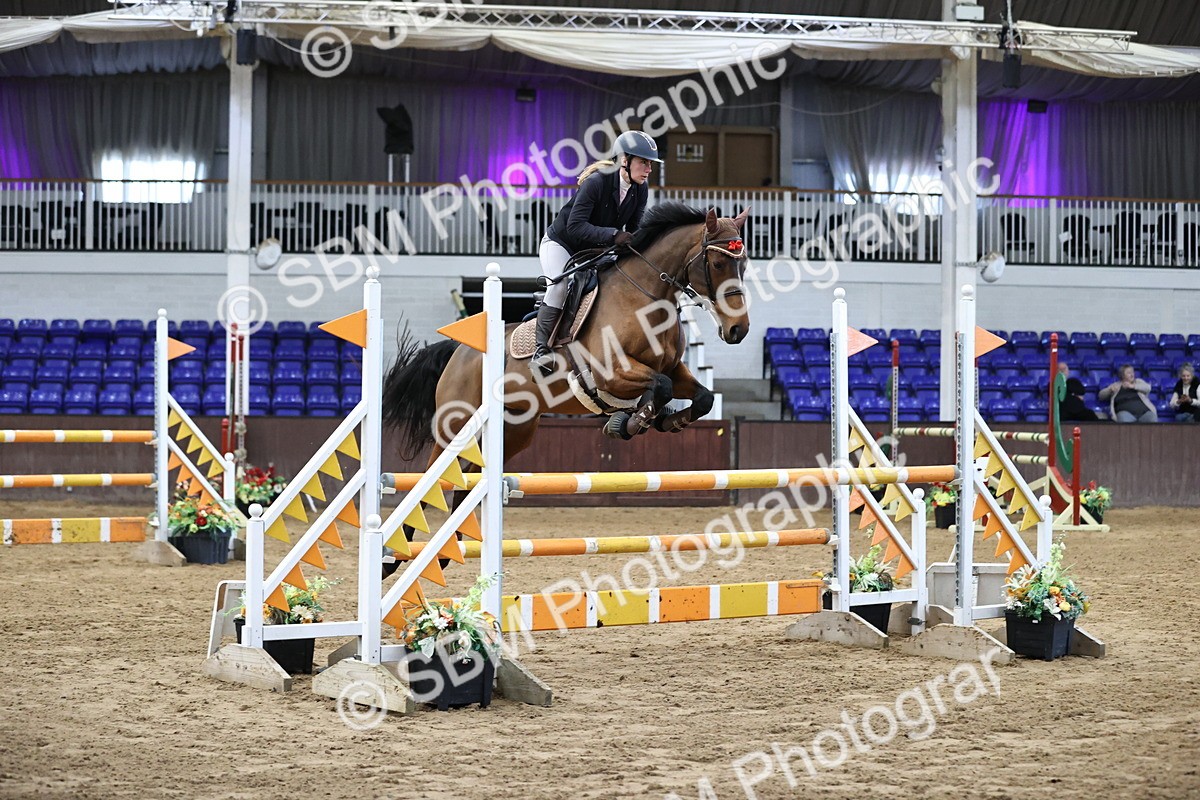 SBM_001547 - Class 4 - Senior Newcomers - 1.10m Open