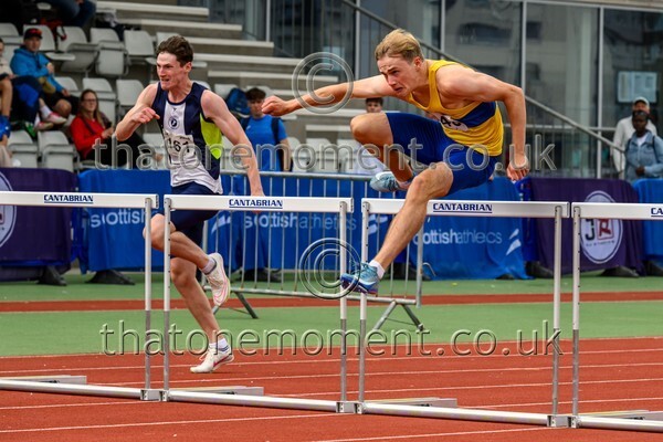 Age25SUN-910312 - Track Male