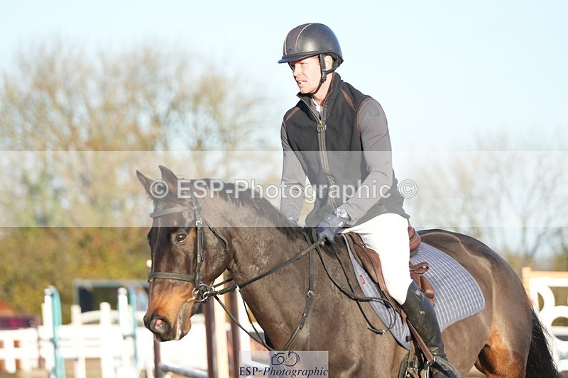 251108-084425-01818 - Cls 9 British Novice and 90cm Open