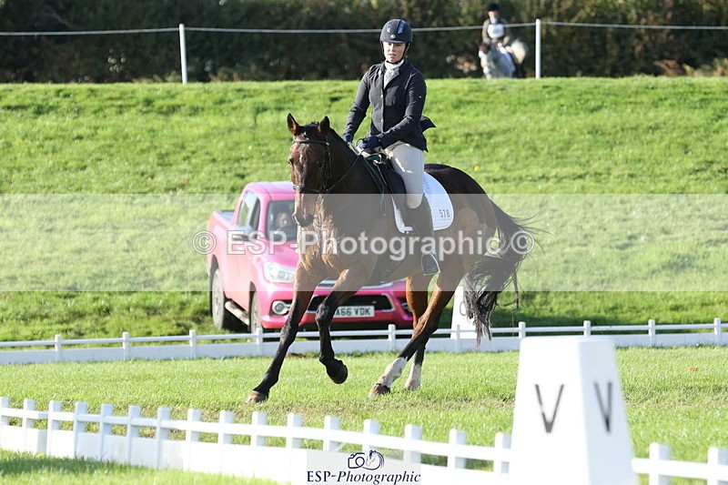 251024A-151530-14385 - G-578-Lucy.Hemmings