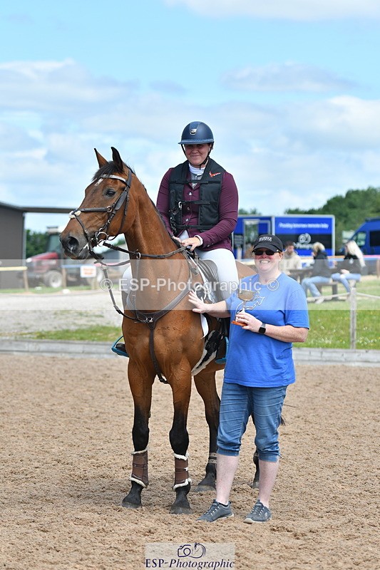 240609A-120108-04813 - Cls 17 Snr 1.05m Open