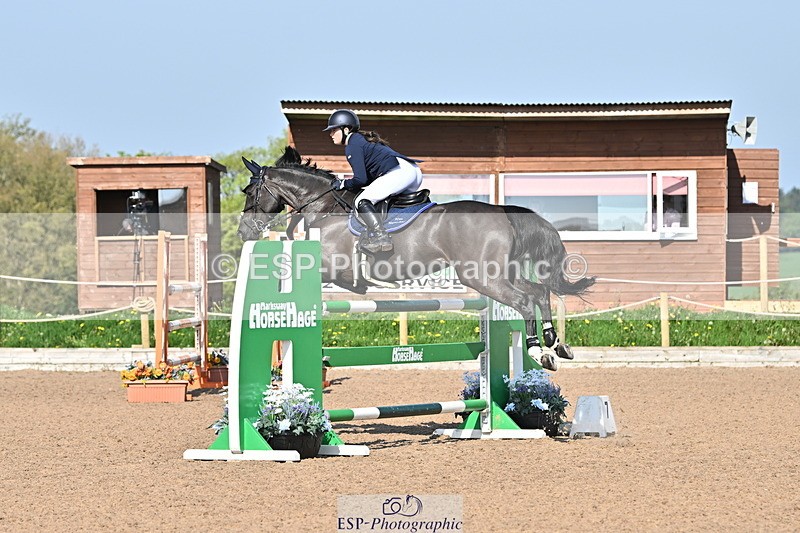 240509A-091135-00472 - Cls 8 Foxhunter