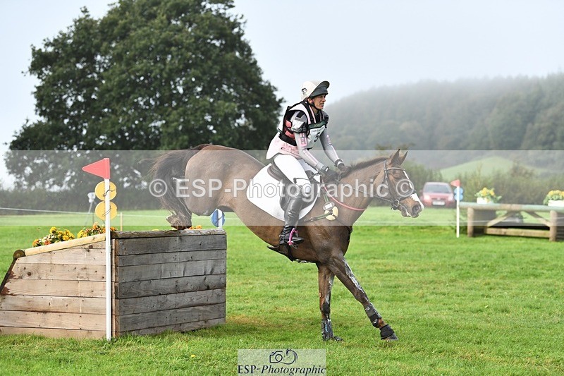 231020-101322-05878 - 005-DIAMOND.WOODS-Claire.Deuten-XC