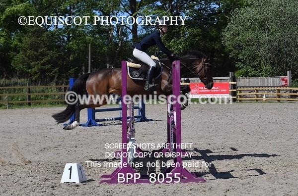 BPP_8055 - CLASS 3 Senior BritiNovice/ 90cm Open