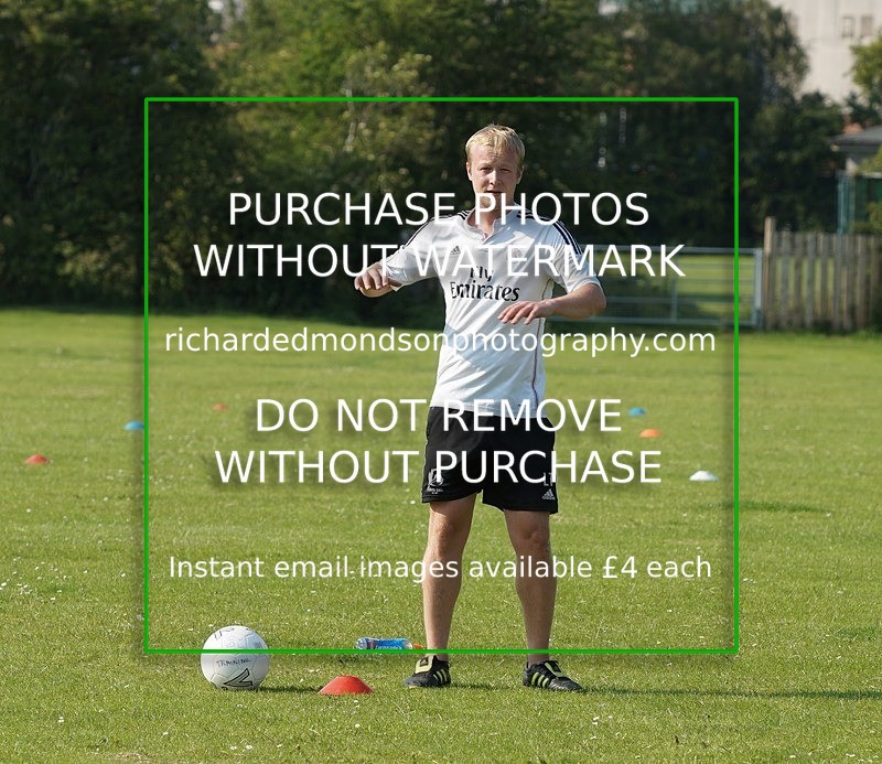 DSC00612 - Ibis FC Social Distance Training