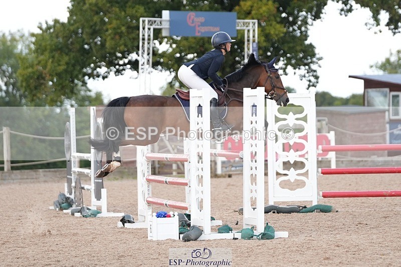 250921-122709-02927 - Cls 9 Pony Foxhunter and 1.10m