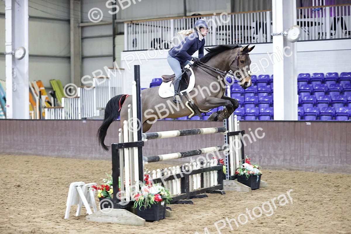 SBM_001346 - Class 4 - Senior Newcomers/ 1.10m Open