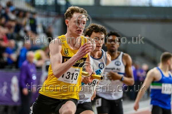 CEREL-925392 - Track Male Set Two