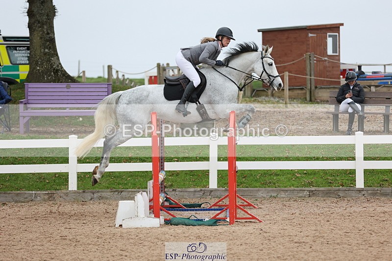 241101A-135843-02317 - FRI Cls 6 Foxhunter and 1.20m Open