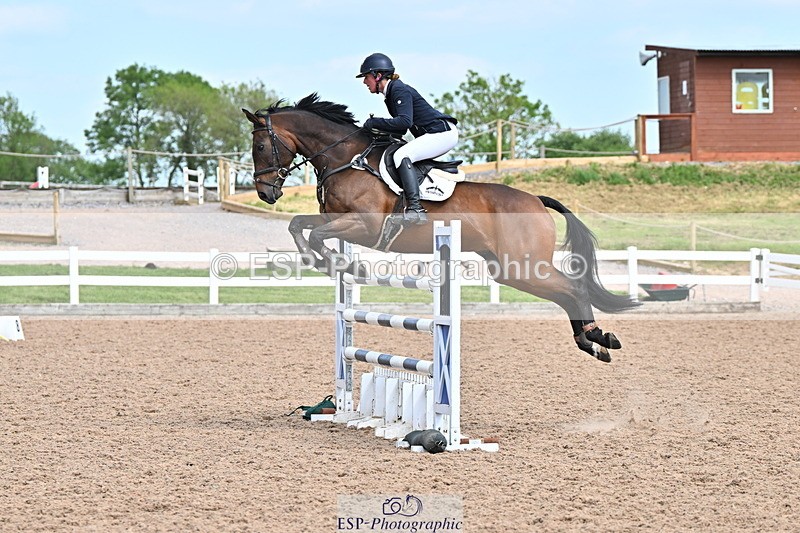 240605A-160951-01052 - Cls 5 Foxhunter and 1.20m Open