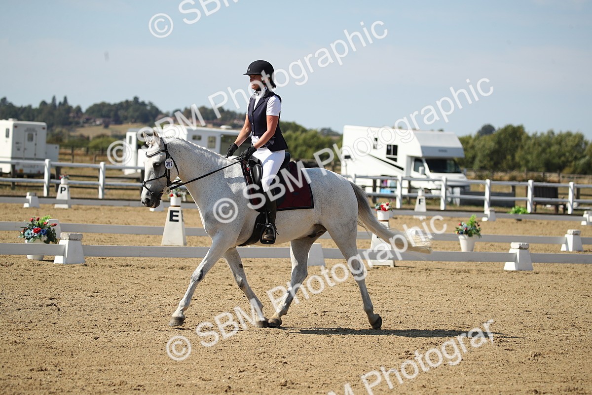 SBM_004239 - Class 11 - Novice 5 - 10.24-11.20