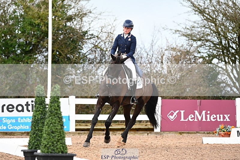 240218A-122908-07150 - 160-Abbie.Newbury-Seagry.Firstamour