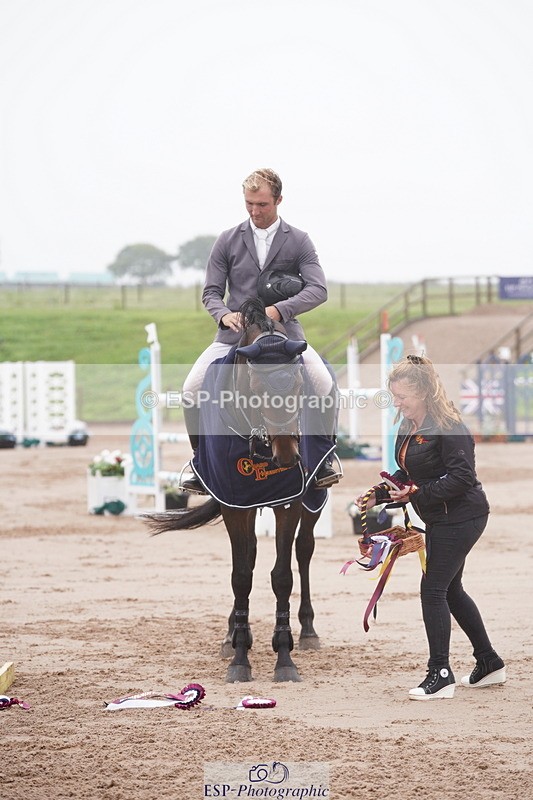 240720A-132930-15045 - Cls 35, YH 7 Yr Olds 1.35m