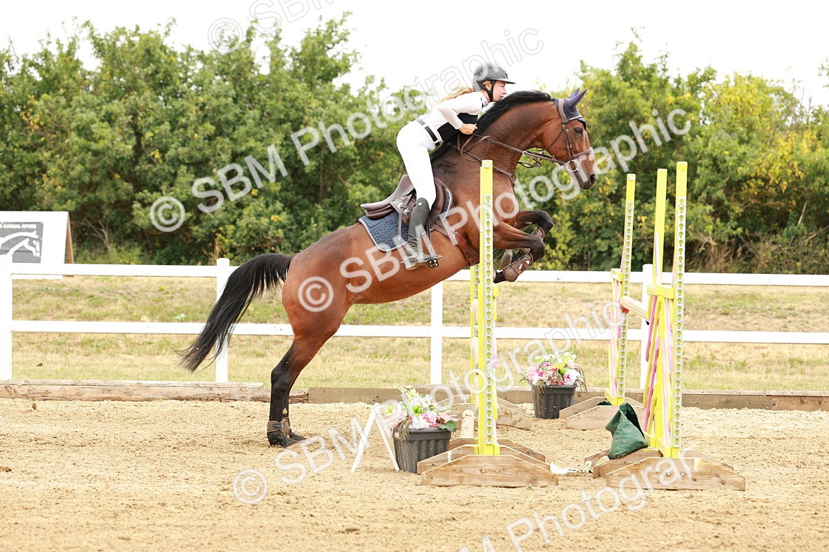 SBM_016822 - Class 20 - Senior Newcomers - 1.10m