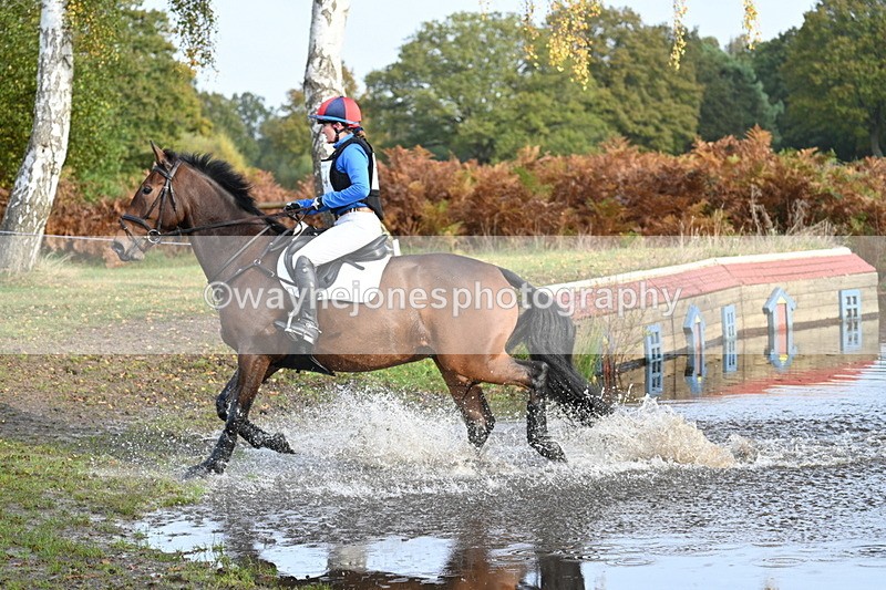 WJ7_0364 - 80cm Cam 2 Water Time 10:45 to 11:06