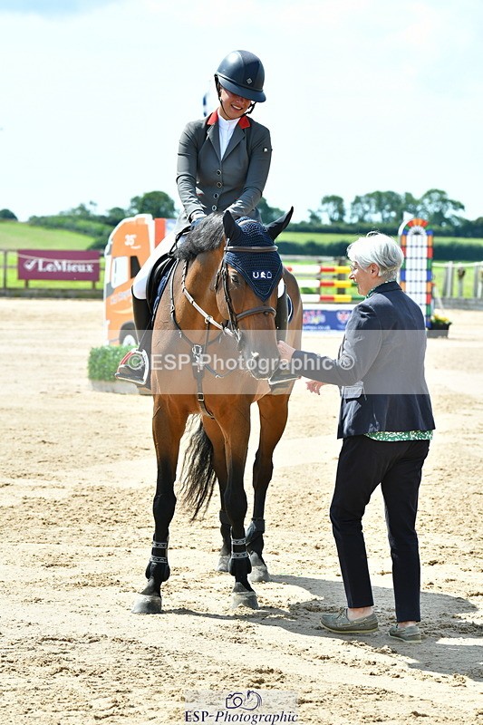 230720A-113525-02174 - Cls 5, 2 Star Medium 1.35m