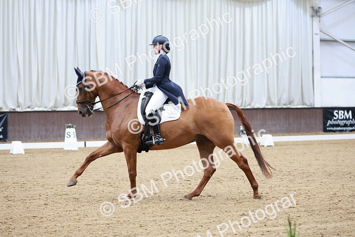 SBM_016352 - Class 5 - FEI INT II - 17.24-18.20