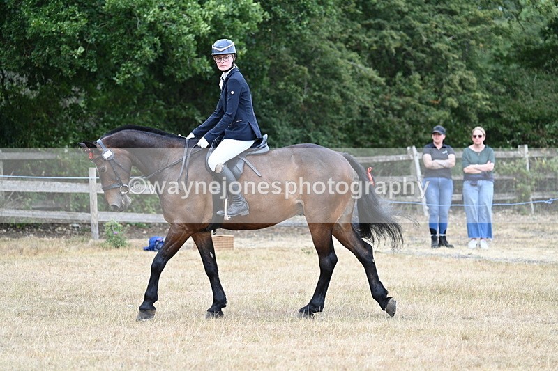 WJ7_1404 - Class 8 Ridden Veterans