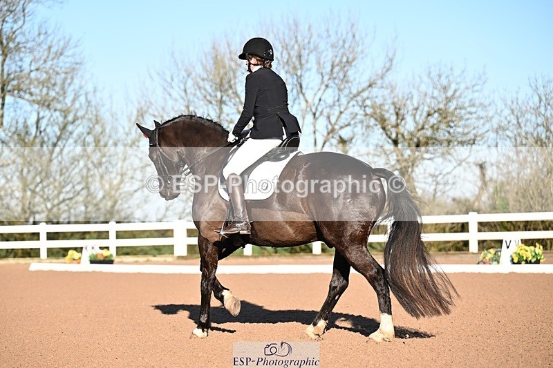 260214-093320-03268 - 133-Caroline.Squire