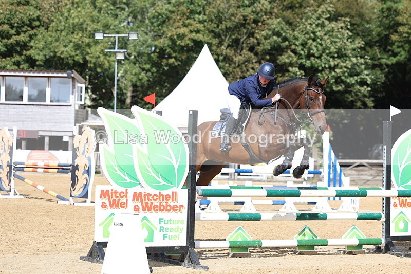 3E7A9760 - Class 10: Senior 95cm open